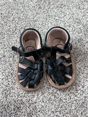 Never worn! Little love bug size 7  Black Leather Fisherman Sandals